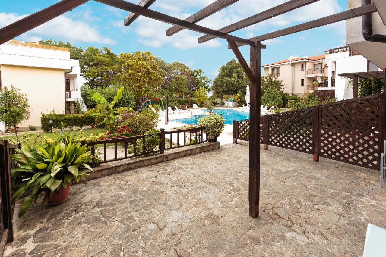 Aparthouse Paradise Bay Apartman Szozopol Kültér fotó
